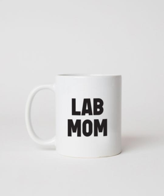 Lab ‘Mom’ Mug Mug Rover Store 